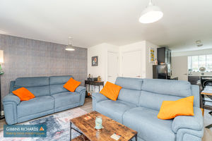 Living Area- click for photo gallery
